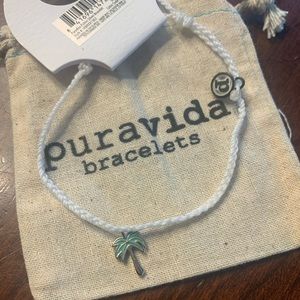 EXCLUSIVE Puravida Palm Tree Bracelet